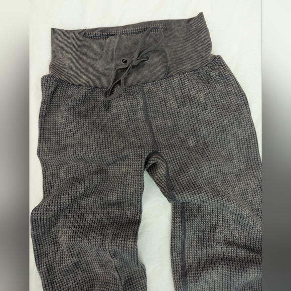 Victoria's Secret PINK Active Waffle Texture Jogger Style Leggings Cabincore - Picture 6 of 9